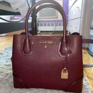 AUTH. MICHAEL KORS SMALL MERCER BAG